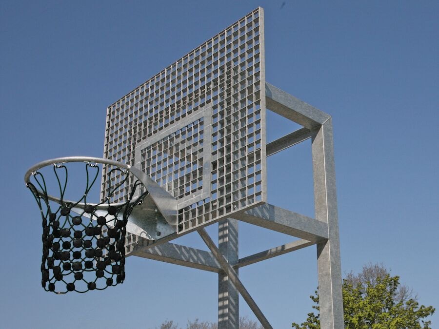 Basketbolltopp till Arenamål
