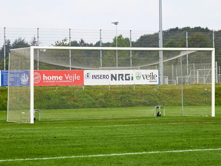 Fotballmål 11er Semi Smartlift Liga Hvit